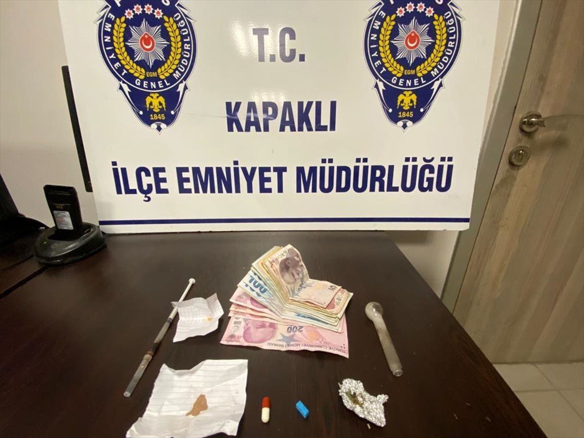 Çorlu\'da 2 Ruhsatsız Tabanca Ele Geçirildi