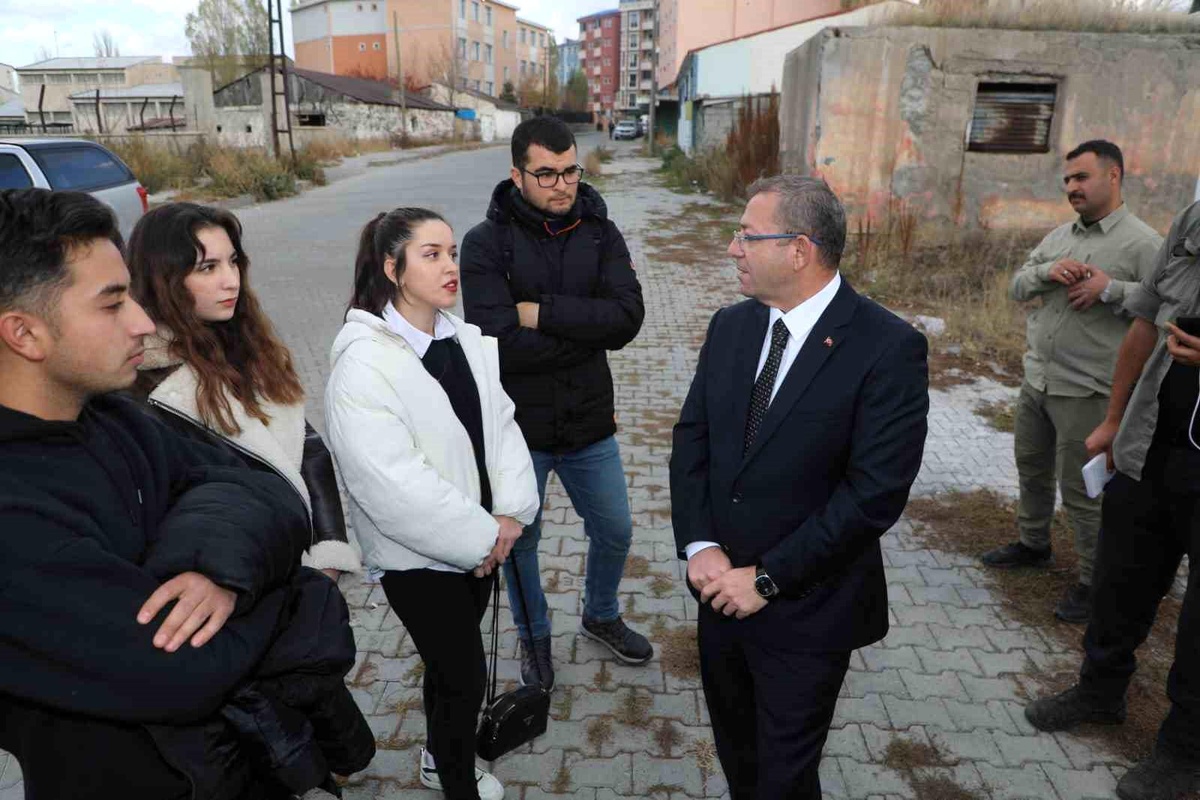 Kars Valisi Ziya Polat, Gençlerle Buluştu