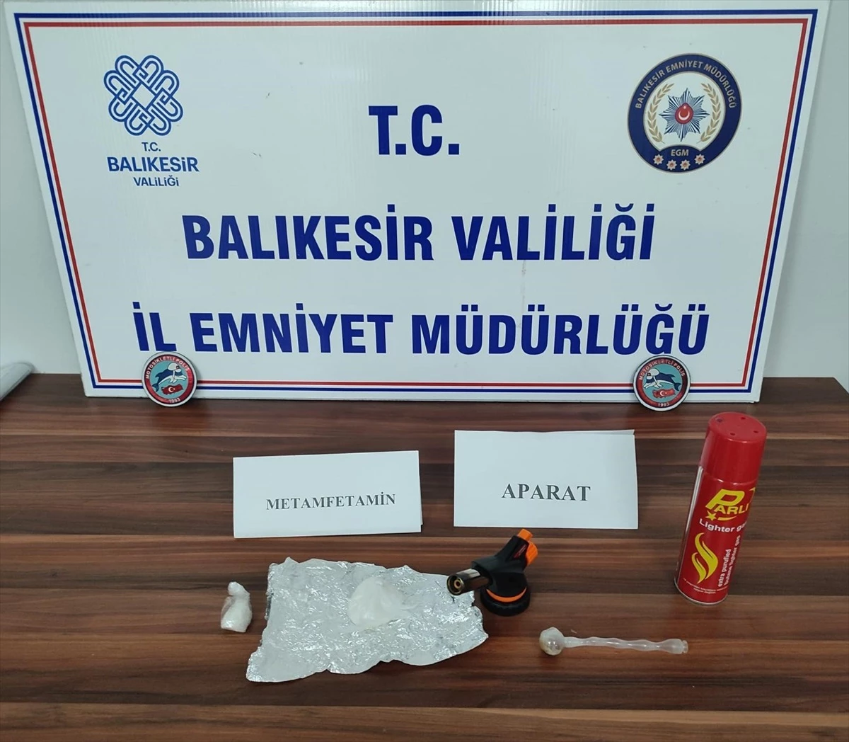 Sındırgı\'da Aracın Korna Bölümünde Uyuşturucu Bulundu