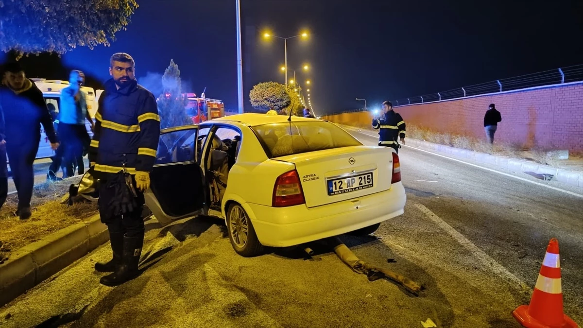Bingöl\'de meydana gelen 2 trafik kazasında 12 kişi yaralandı