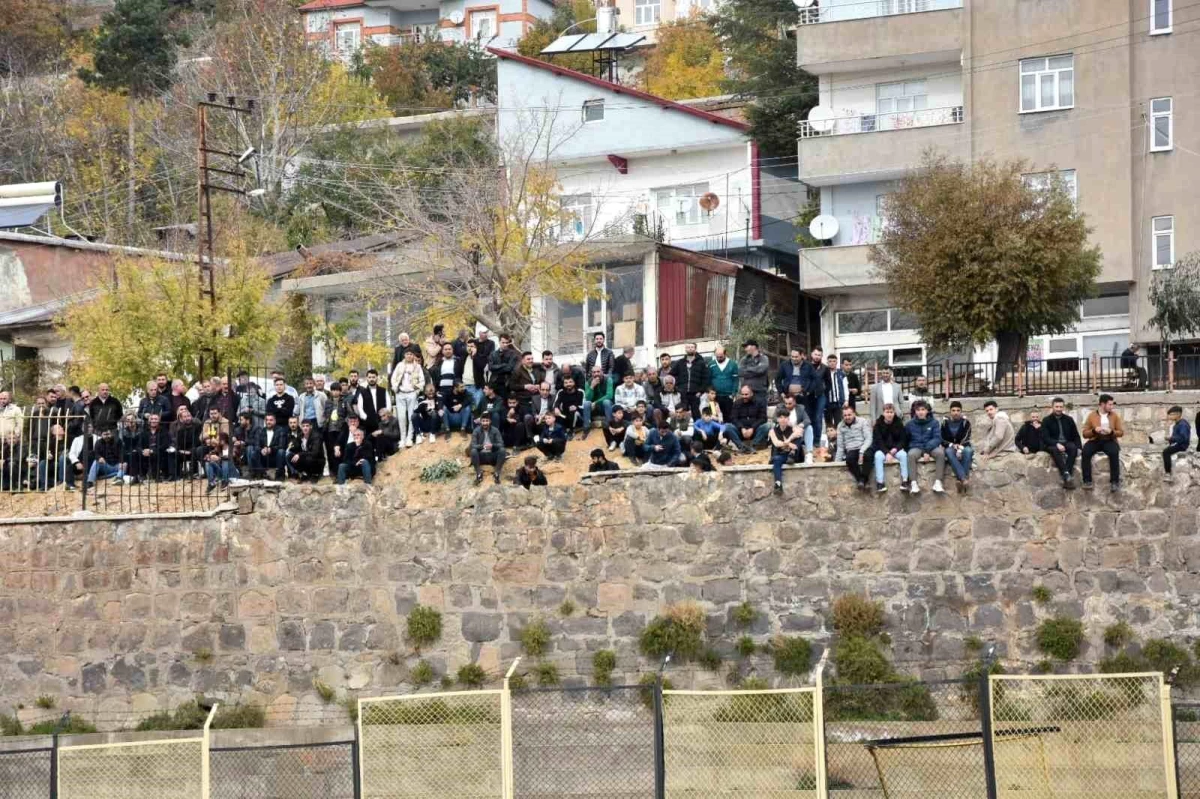Bitlis Özgüzelderespor, Diyarbakır Yenişehirspor\'u 4-0 yendi