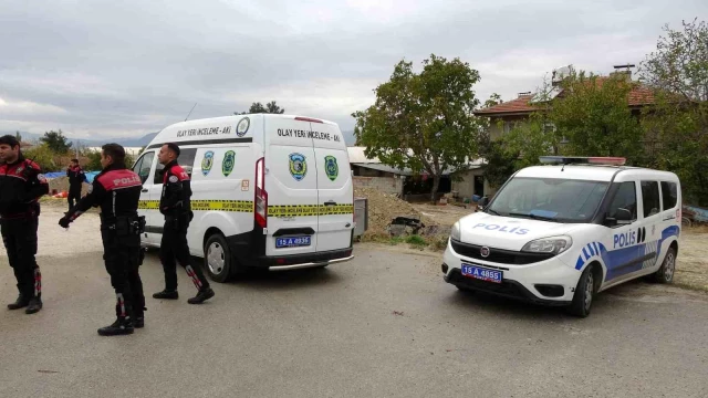 Burdur'da damat, kazara gelin arabasının şoförünü vurdu