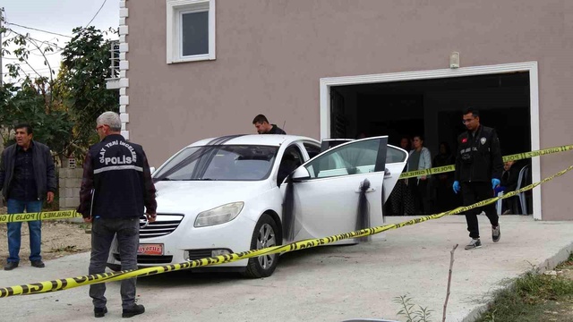 Burdur'da damat, kazara gelin arabasının şoförünü vurdu Burdur'da damat, kazara gelin arabasının şoförünü vurdu