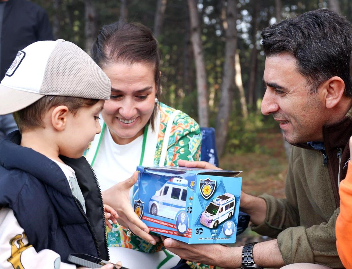 Bilecik Valisi Şefik Aygöl ve Bilecik Motosiklet Derneği Üyeleri Piknikte Buluştu