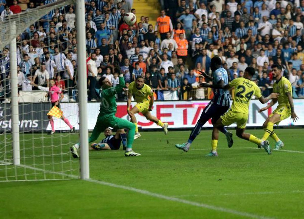 Fenerbahçe, deplasmanda da kalesini gole kapattı