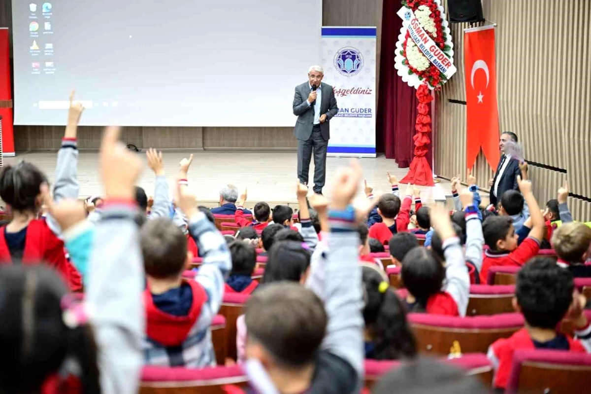 Battalgazi Belediye Başkanı Osman Güder, Çocuklarla Kitap Okudu