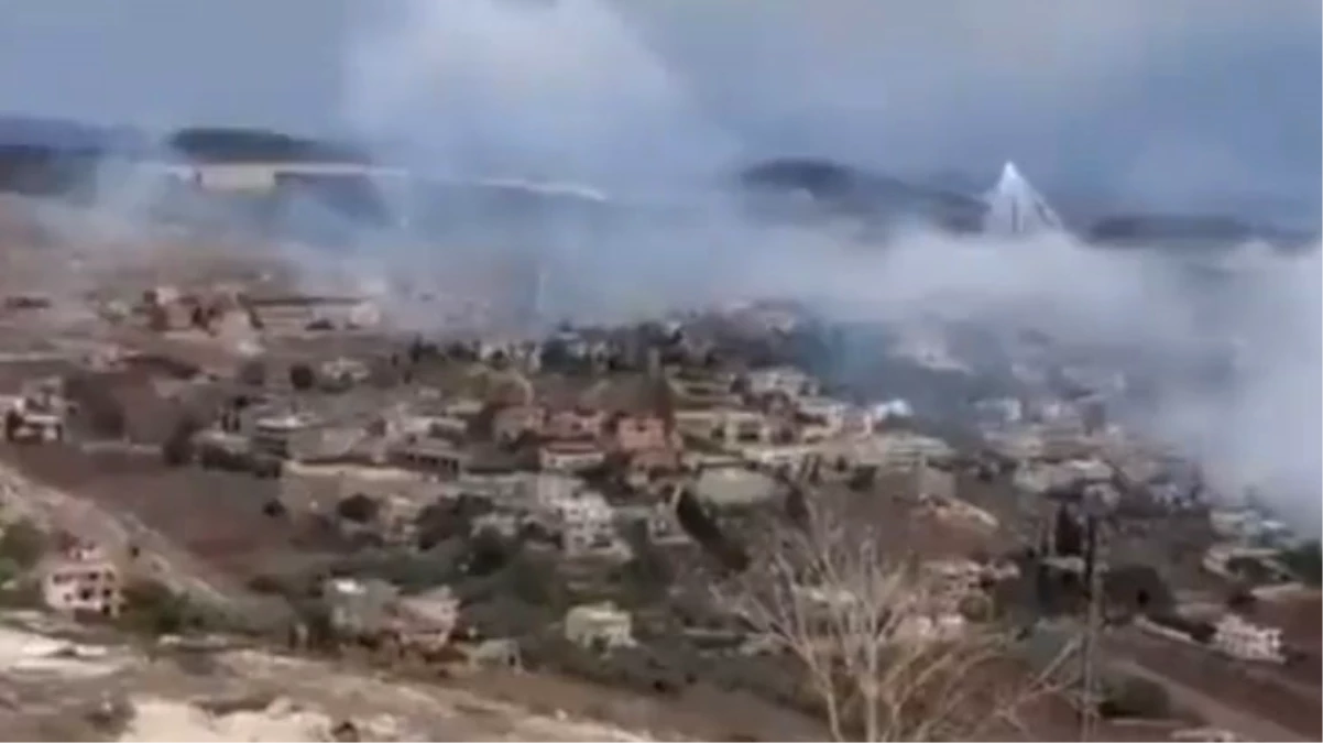 İsrail, Lübnan\'daki Hizbullah hedeflerini vurdu! O anlar kamerada