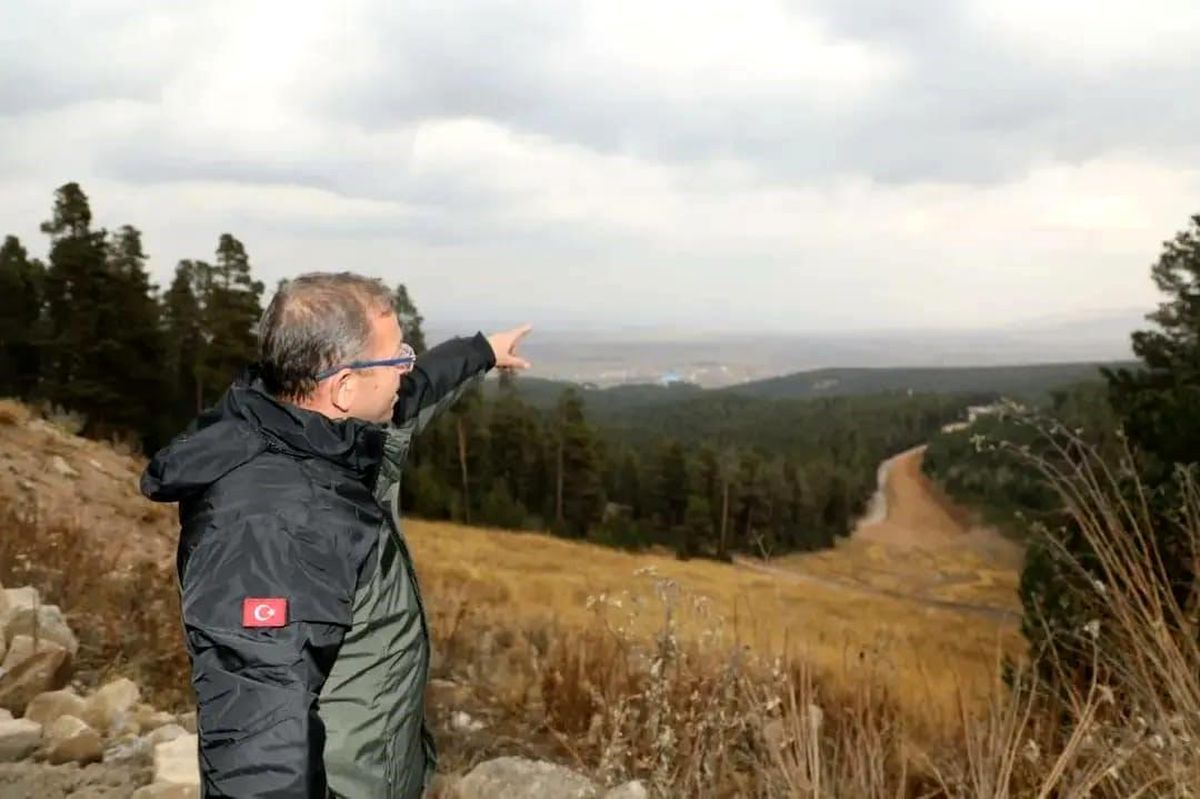Kars Valisi Ziya Polat, Sarıkamış Kayak Merkezi\'nde İncelemelerde Bulundu