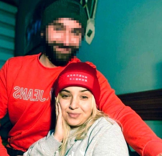 Mersin'de kız arkadaşını döverek öldüren cani için ağırlaştırılmış müebbet isteniyor Mersin'de kız arkadaşını döverek öldüren cani için ağırlaştırılmış müebbet isteniyor
