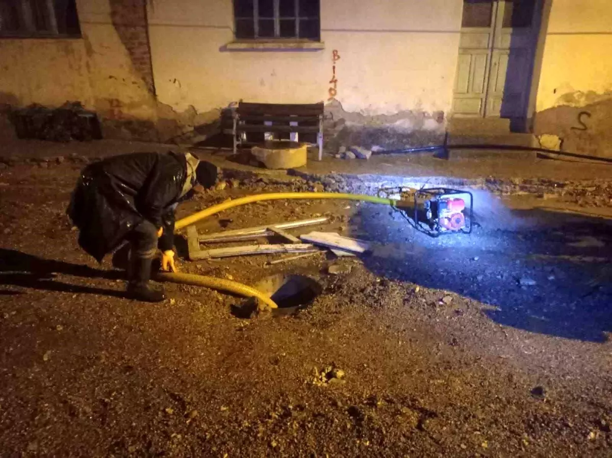 Manisa\'da Sağanak Yağış ve Fırtına Uyarısı Sonrası Alınan Önlemler