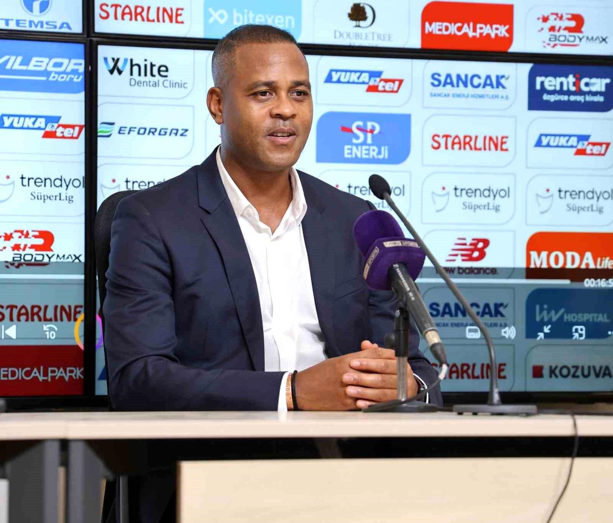 Kluivert: Gösterdiğimiz performansa göre 0-0 doğru skordu