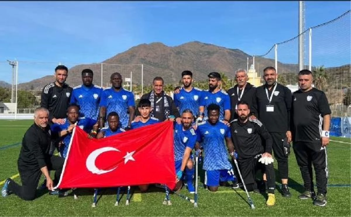 Gençlik ve Spor Bakanı Şahinbey Belediyespor\'u Tebrik Etti