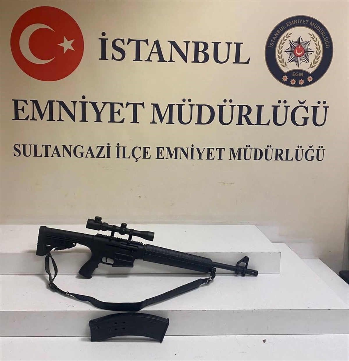 Sultangazi\'de Pompalı Tüfekle Ateş Eden Zanlı Adliyeye Sevk Edildi