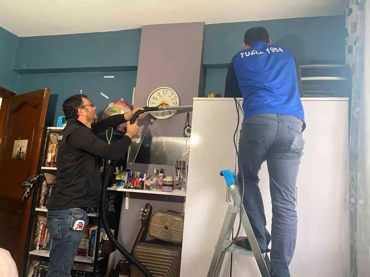 Tuzla Belediyesi Evlerdeki Eşyaları Duvarlara Sabitliyor