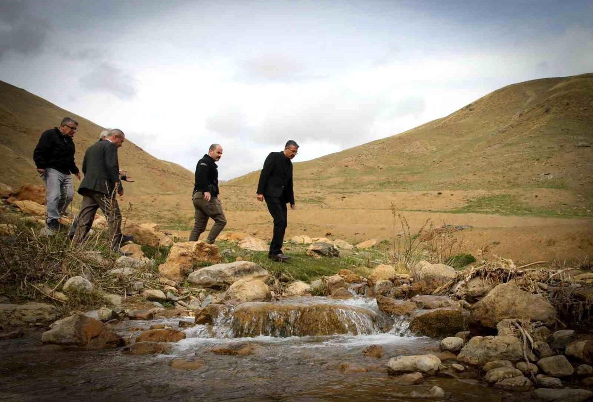 Hakkari\'de İçme Suyu Kaynak Rehabilitasyon Projesi İncelendi