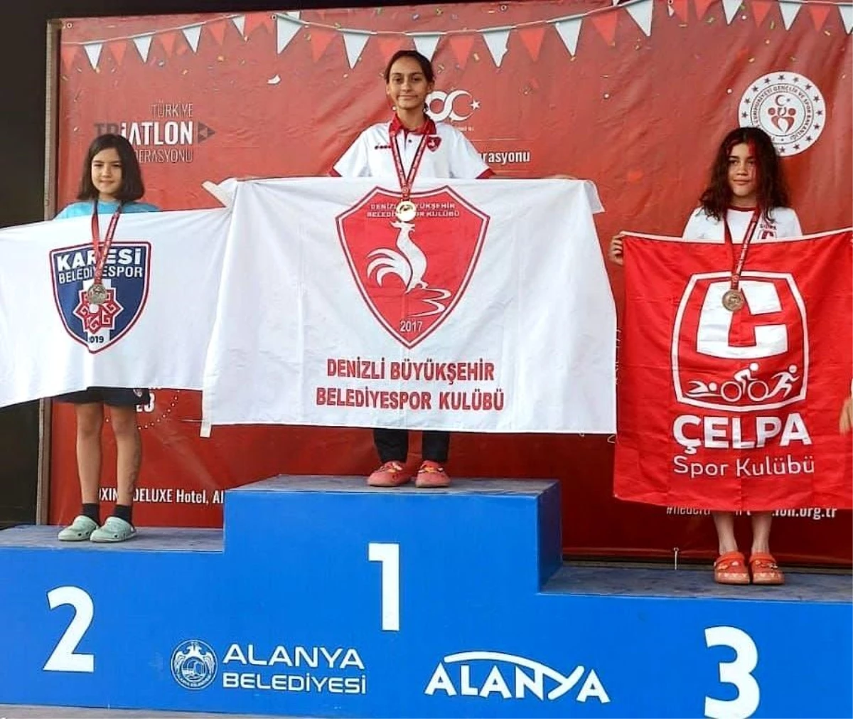Denizli Büyükşehir Belediyespor Sporcuları Türkiye Triatlon Ligi\'nde Başarılı