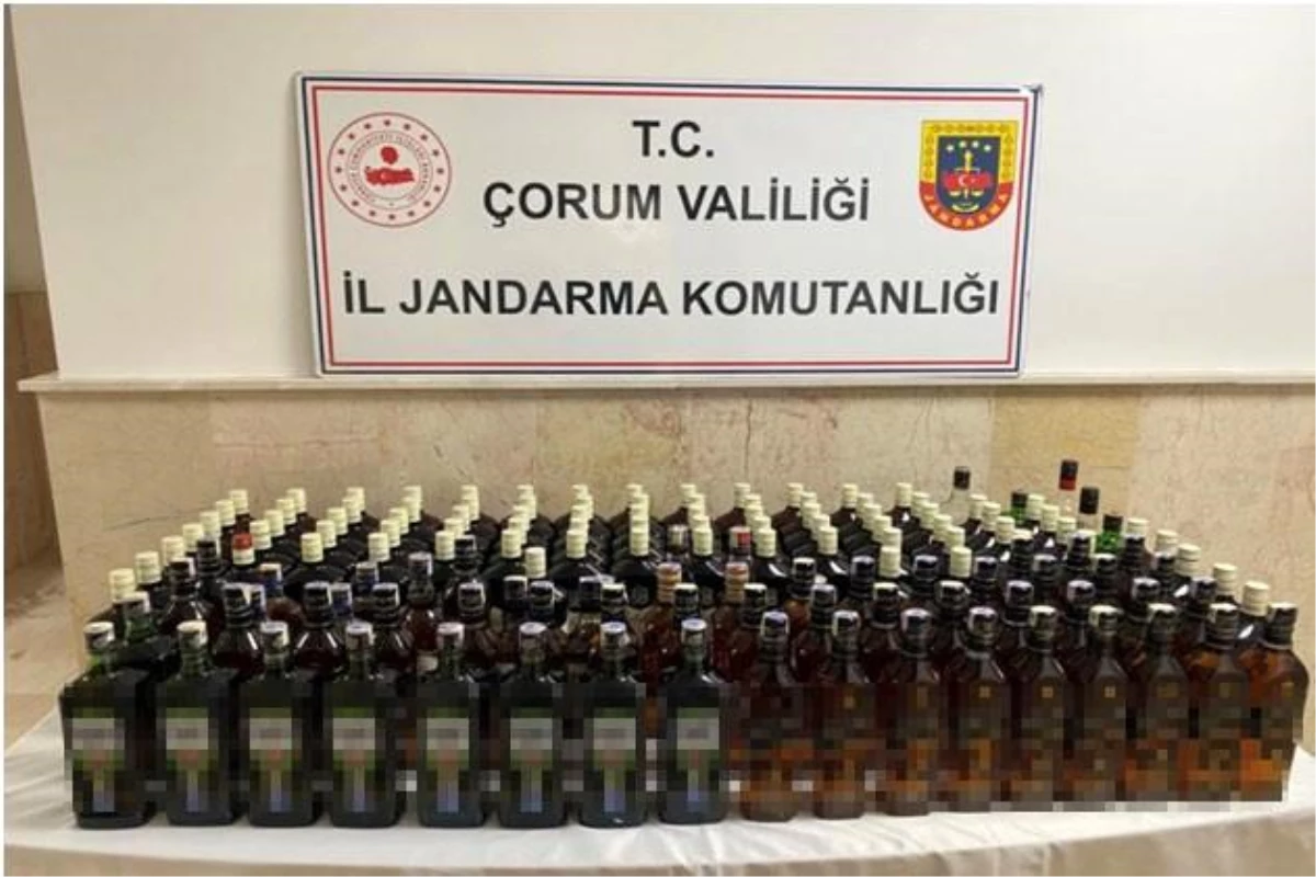 Çorum\'da Jandarma Operasyonunda 59 Şişe Kaçak Alkollü İçki Ele Geçirildi