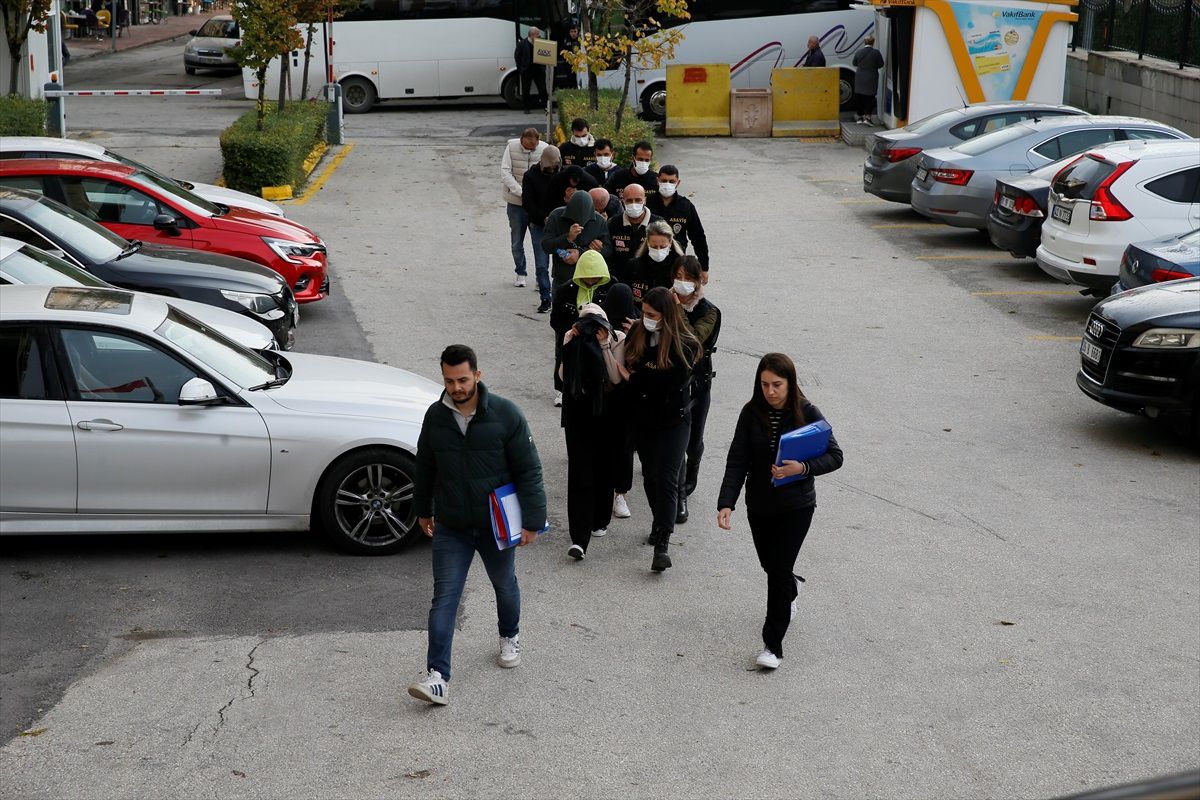 Eskişehir\'de 2 Milyon TL\'lik Dolandırıcılık Operasyonu