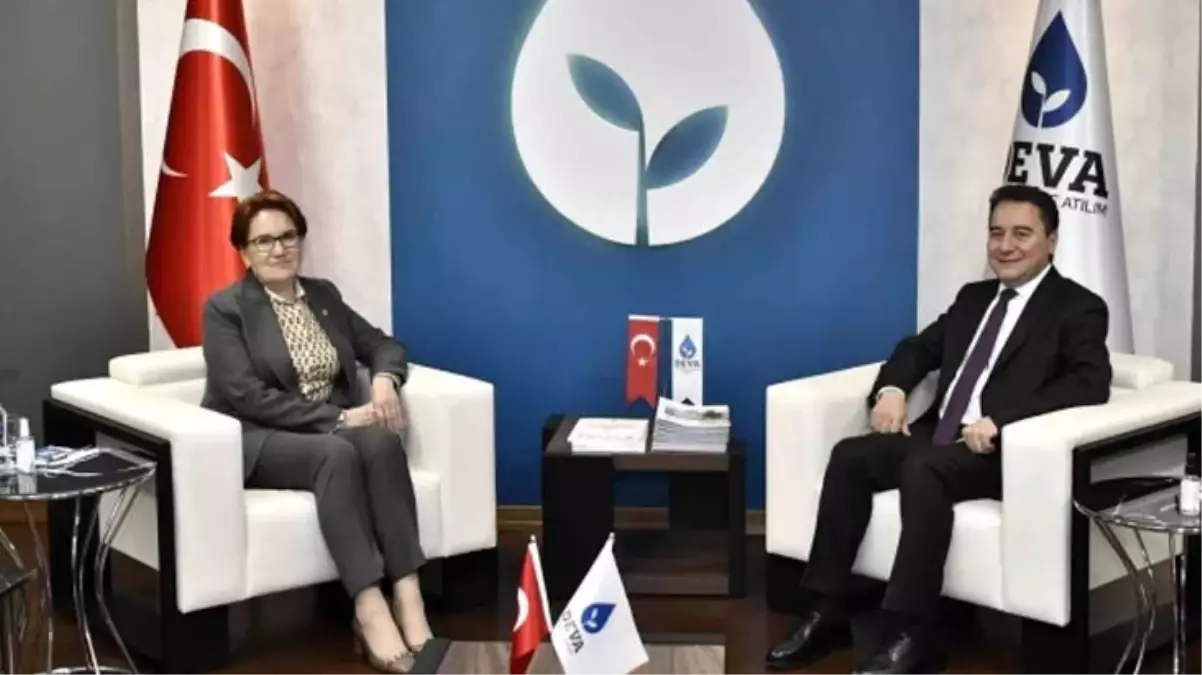 Akşener\'den DEVA Partisi Genel Başkanı Babacan\'a taziye ziyareti
