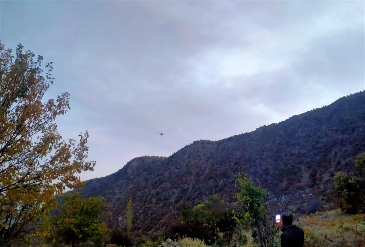 Konya\'da Kayalıklardan Düşen Kişi Helikopterle Kurtarıldı