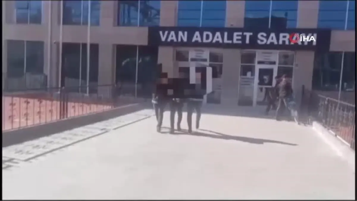 Van'da 2 organizatör tutuklandı