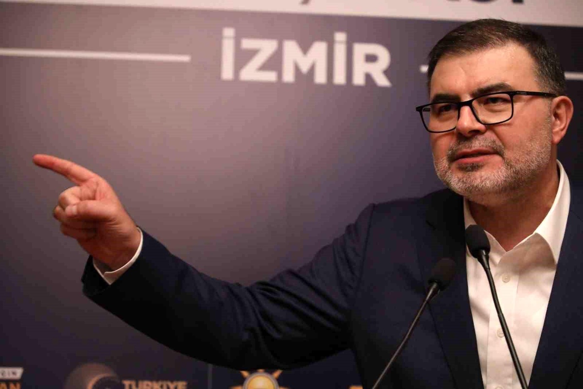 AK Parti İzmir İl Başkanı Bilal Saygılı, İzmir Körfezi\'ne ilişkin analiz sonuçlarını yalanladı