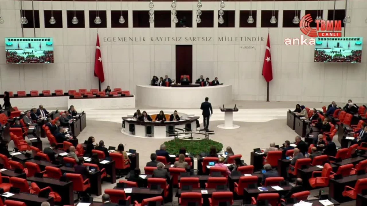 CHP\'nin, Yargı Krizinin Araştırılması Önerisi TBMM\'de AKP ve MHP\'li Milletvekilleri Tarafından Reddedildi