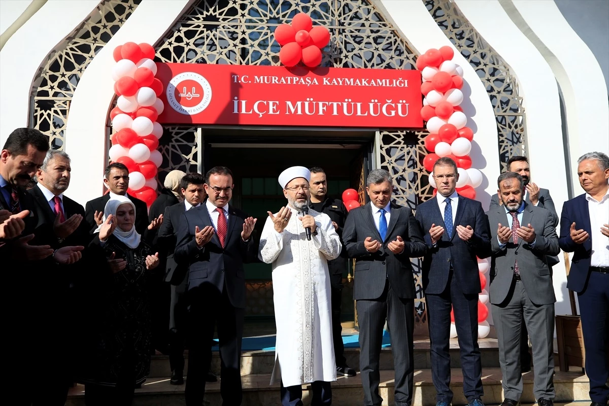 Diyanet İşleri Başkanı Ali Erbaş, Antalya\'da açılışlara katıldı