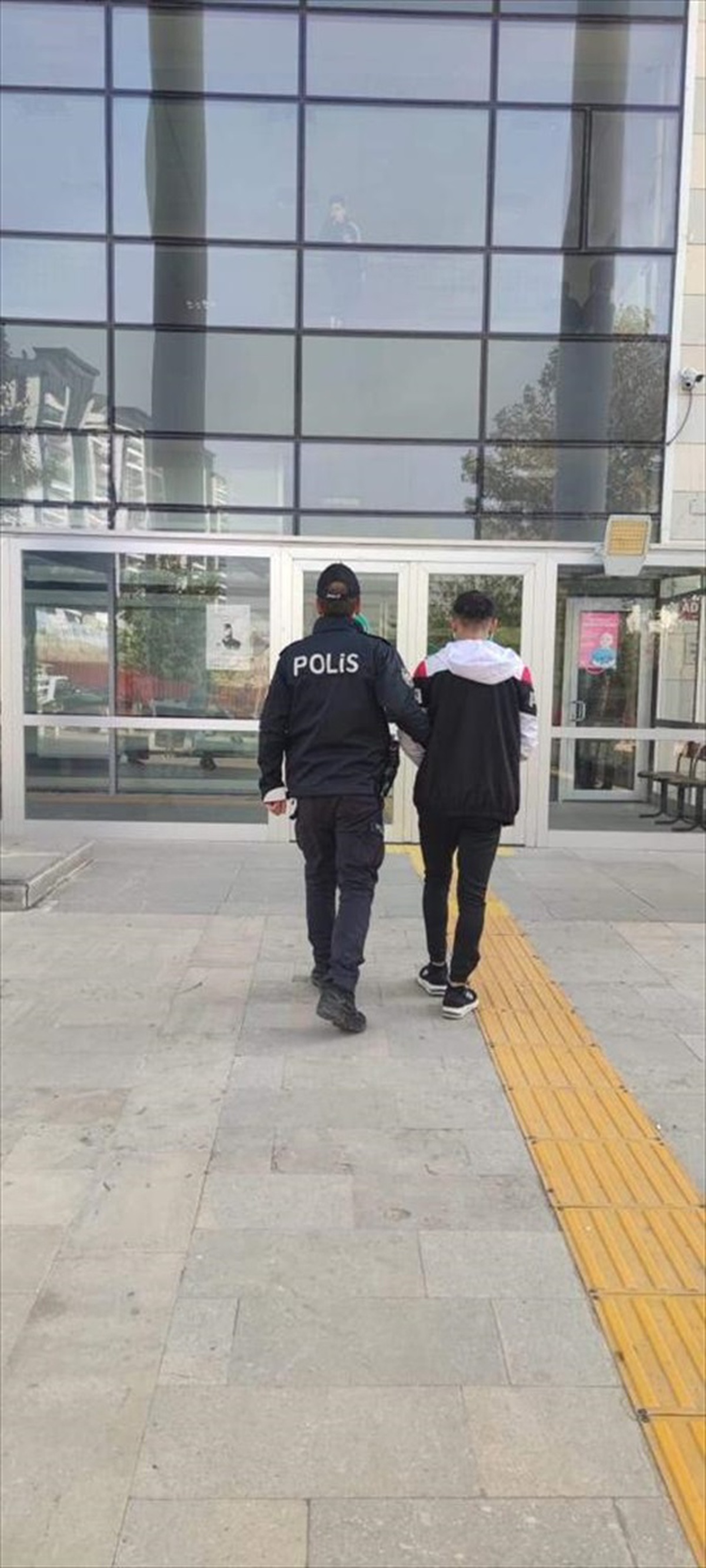 Elazığ\'da Hırsızlık Yapan Zanlı Tutuklandı