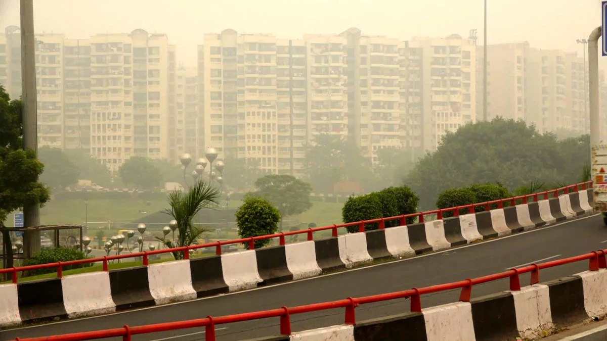 Delhi\'de Diwali Festivali Sonrası Hava Kirliliği Tehlikeli Seviyelere Ulaştı