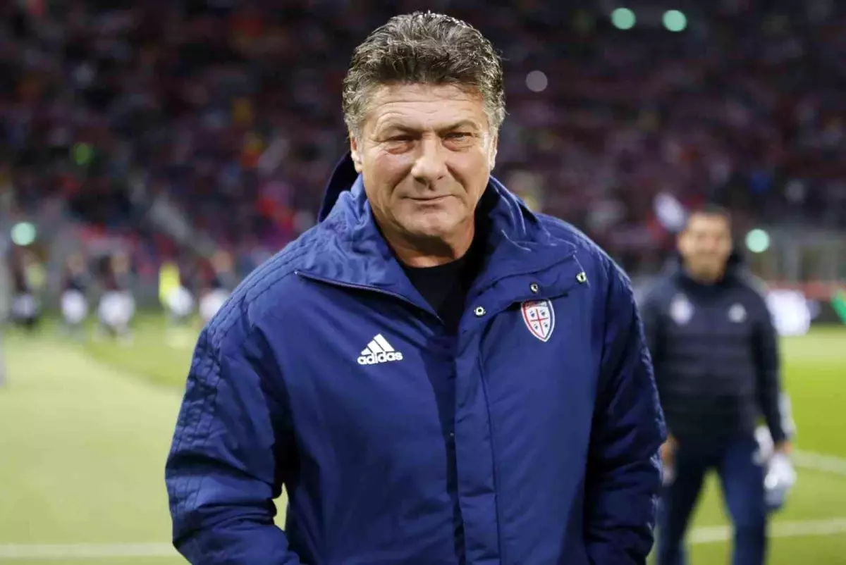 Napoli, Walter Mazzarri\'yi teknik direktör olarak atadı