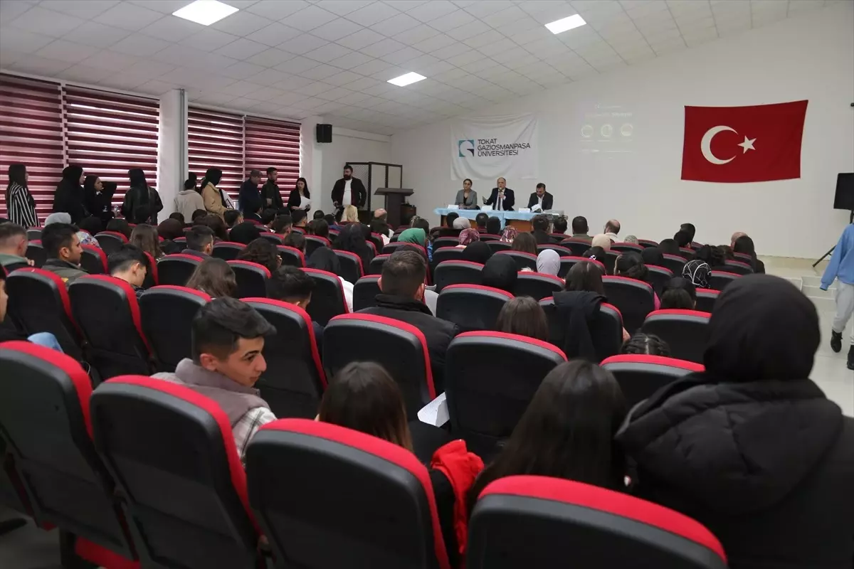 Tokat\'ta başarıya ulaşan girişimciler öğrencilere hikayelerini anlattı