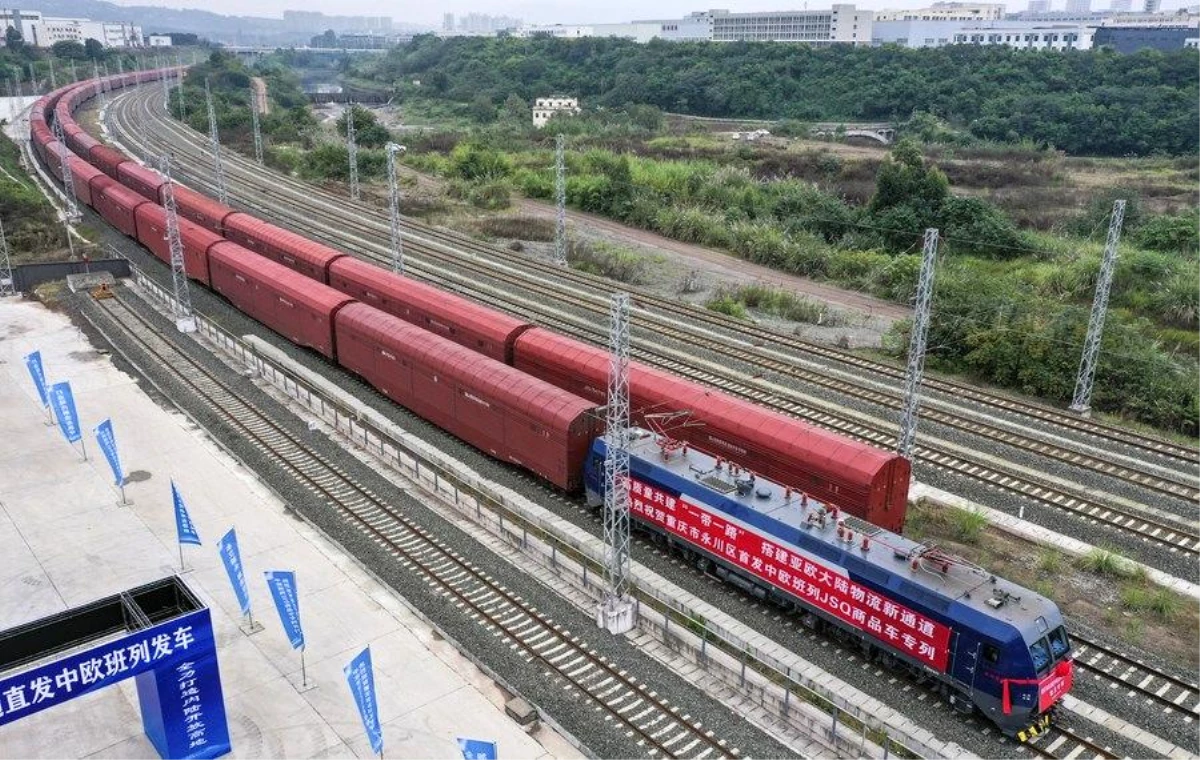 Çin\'den Avrupa\'ya İlk JSQ Yük Treni Yola Çıktı