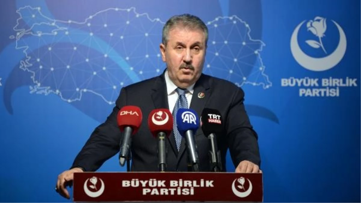 BBP Genel Başkanı Destici: Hep birlikte Türkiye\'yi bu darbe anayasasından kurtaralım