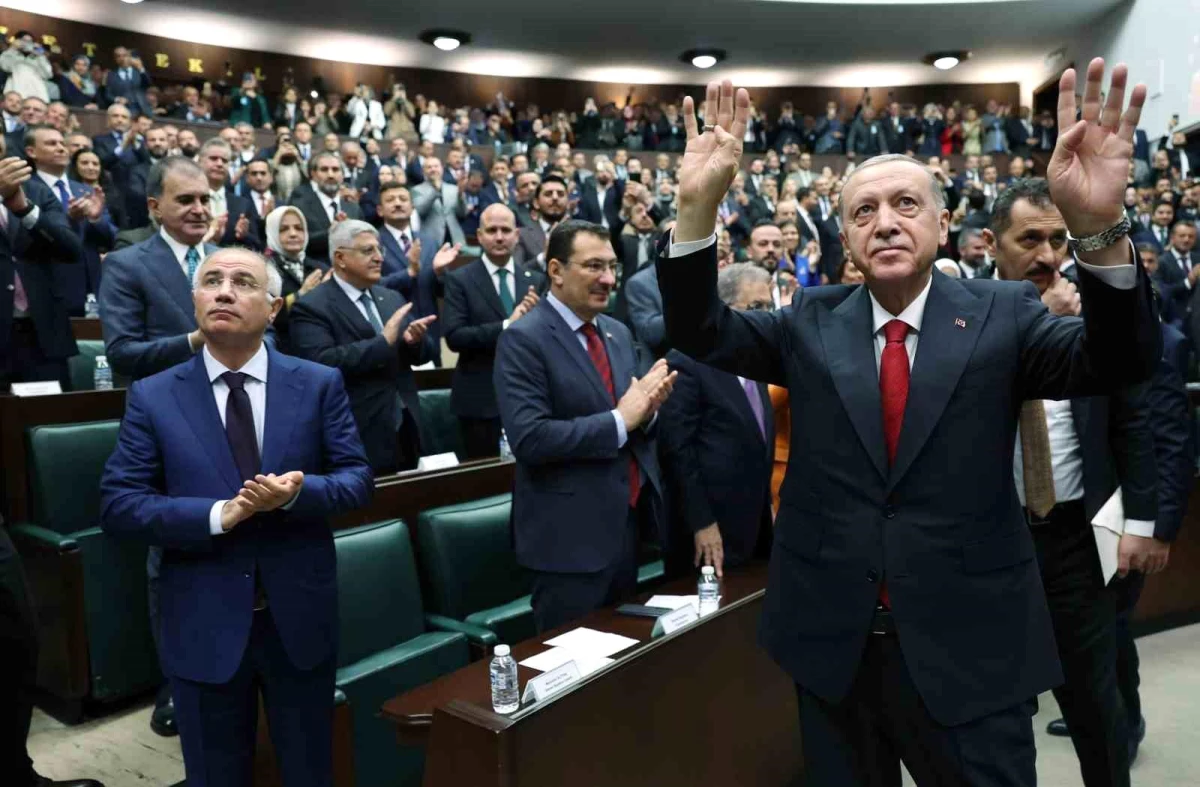 Cumhurbaşkanı Erdoğan: "5\'inci nesil milli muharip uçağımız Kaan ile ilgili çalışmalar devam ediyor.