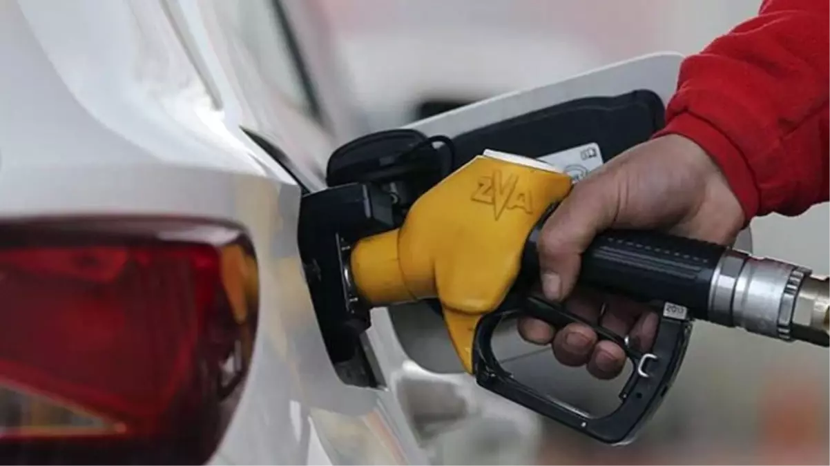 Dün indirim, bugün zam! Akaryakıtta tabela bir kez daha değişiyor