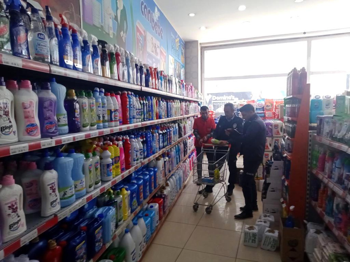 Van\'da marketlerde fahiş fiyat ve gramaj denetimi yapıldı