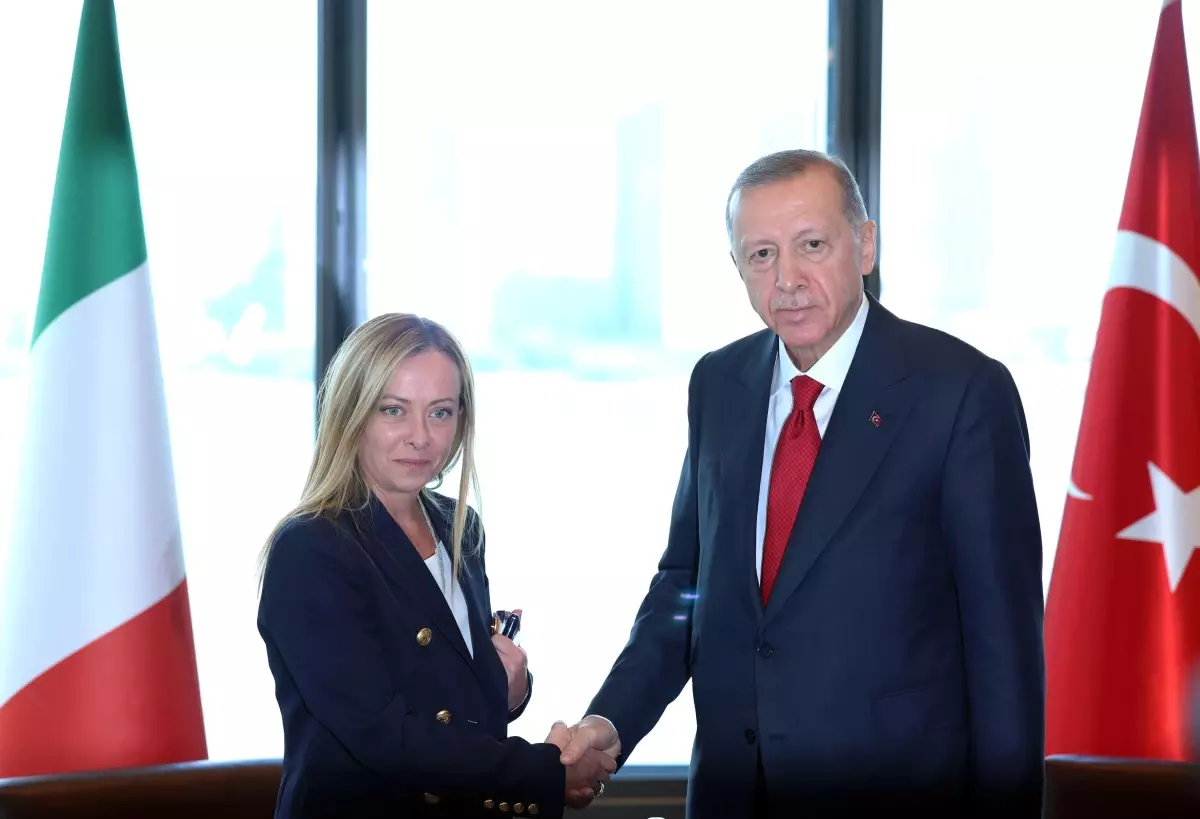 Cumhurbaşkanı Erdoğan, İtalya Başbakanı Meloni ile görüştü