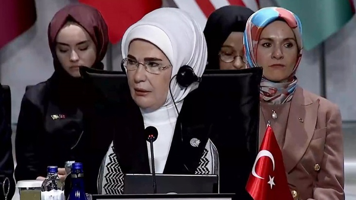 Filistin İçin Tek Yürek Zirvesi! Emine Erdoğan\'dan lider eşlerine çağrı: Ateşkes olana kadar biz de nöbet tutalım
