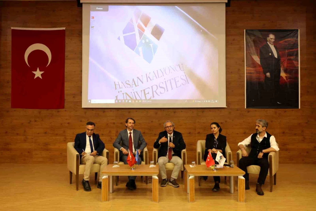 Hasan Kalyoncu Üniversitesi\'nde Filistin Meselesi Konulu Panel Gerçekleştirildi