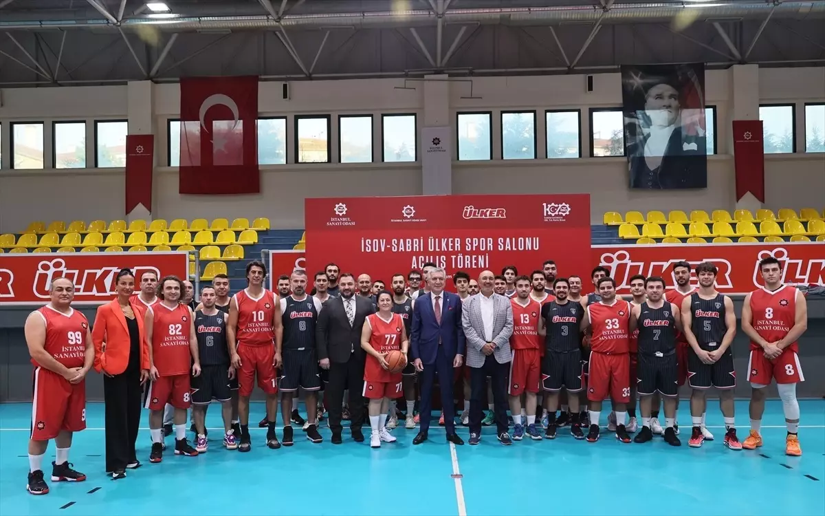 Ülker tarafından yenilenen İSOV Sabri Ülker Spor Salonu açıldı