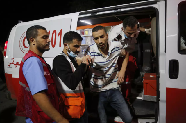 İsrail ordusu, Gazze'deki Şifa Hastanesi'ne operasyon başlattı