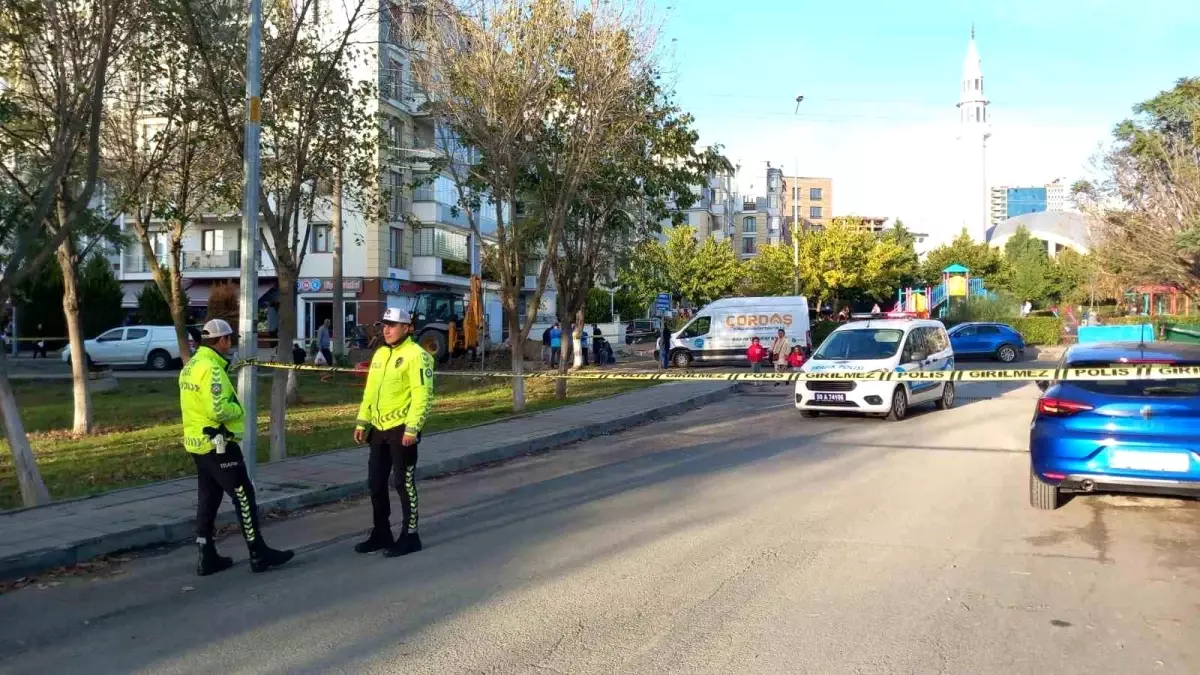 Çorlu\'da Alt Yapı Çalışması Sırasında Doğalgaz Borusu Patladı