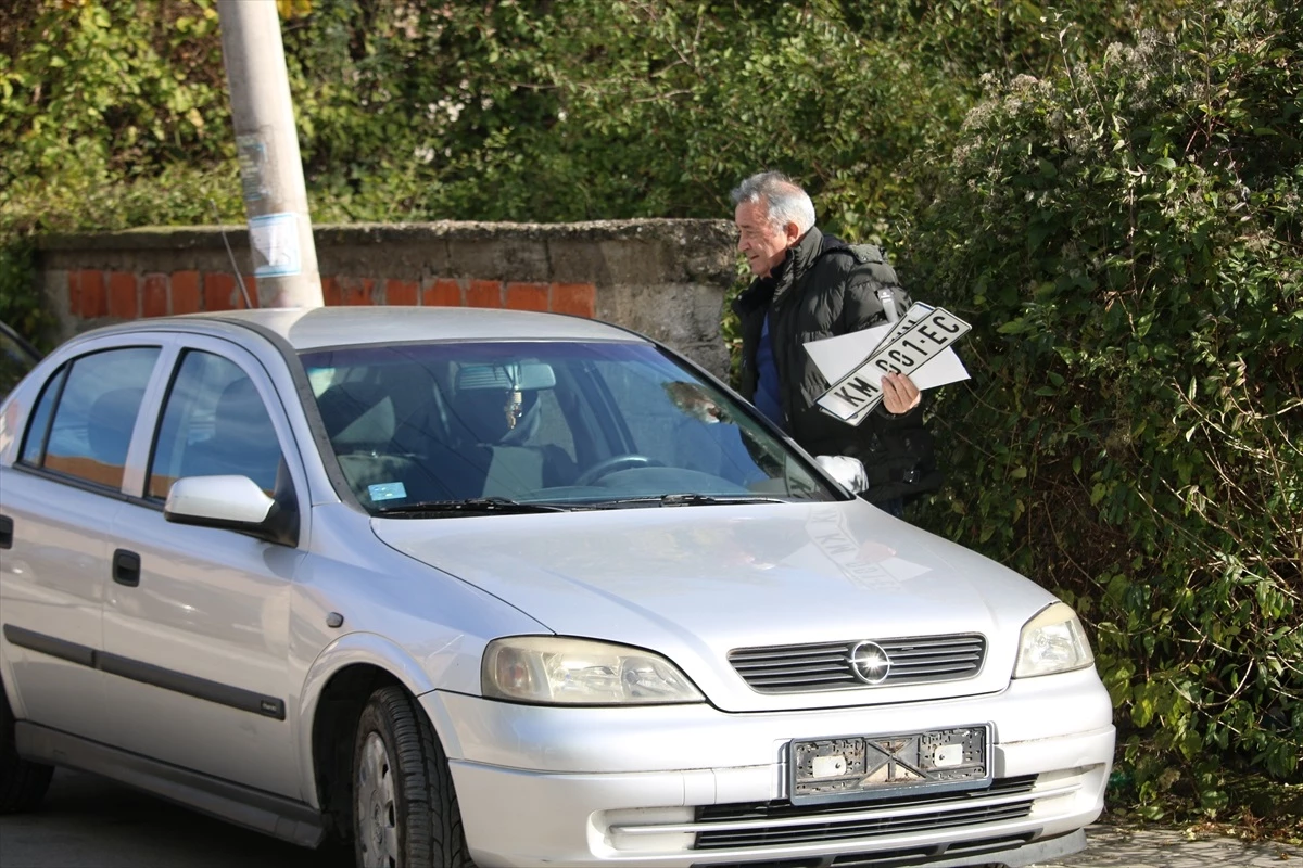 Kosova\'da Sırp araç plakaları RKS plakalarıyla değiştirildi