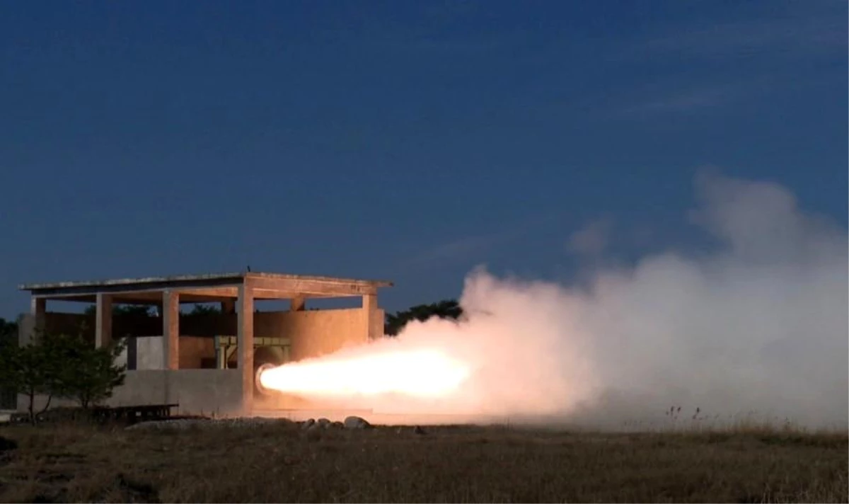 Kuzey Kore, yeni tip balistik füze motorunun yer testini başarıyla tamamladı