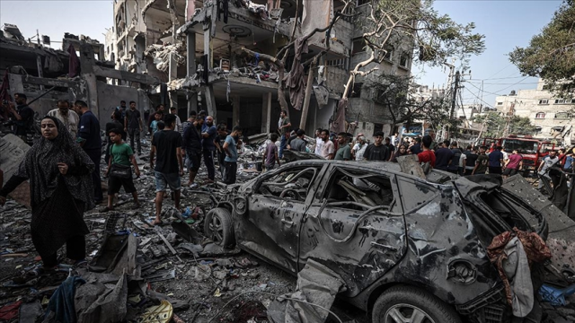 Sağlık Bakanı Koca: 26 Gazzeli hasta ile 13 refakatçı Mısır'dan Türkiye'ye nakledilecek