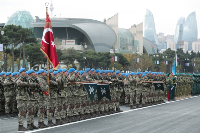 Türk Silahlı Kuvvetlerinin Azerbaycan'daki görev süresinin 1 yıl uzatılmasına ilişkin tezkere TBMM'de kabul edildi