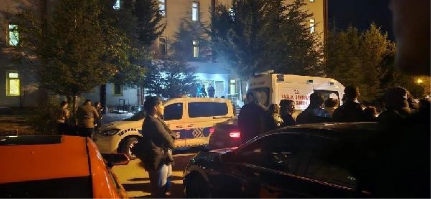 Hacettepe Üniversitesi Öğrencisi Ayşegül Tayyar Yurttaki Odasında Ölü Bulundu