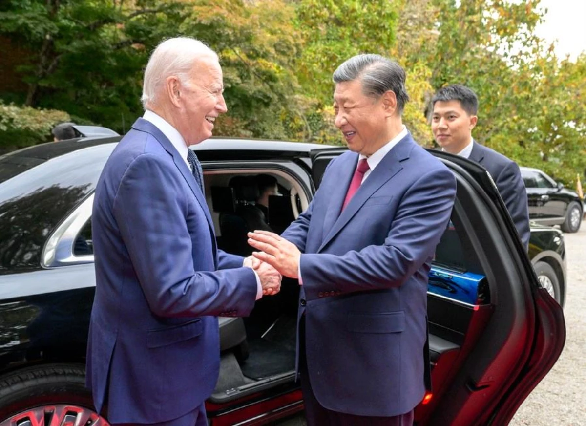 Xi Jinping ve Joe Biden, Çin-ABD İlişkileri ve Dünya Barışı Hakkında Görüş Alışverişinde Bulundu
