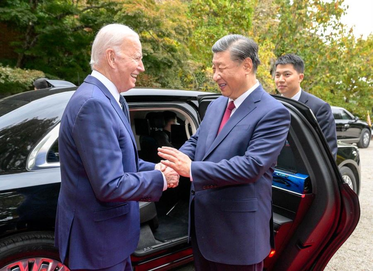 Xi Jinping ve Joe Biden, Çin-ABD İlişkileri ve Dünya Barışı Hakkında Görüş Alışverişinde Bulundu